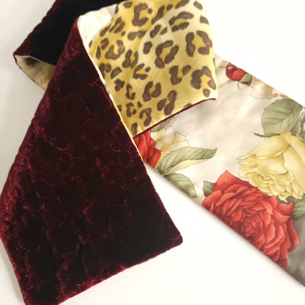 Salvatore Ferragamo burgundy velvet   flower leopard pattern silk scarf - Picture 6 of 16